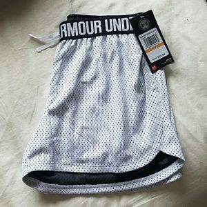 under armour women's play up mesh short 2.0